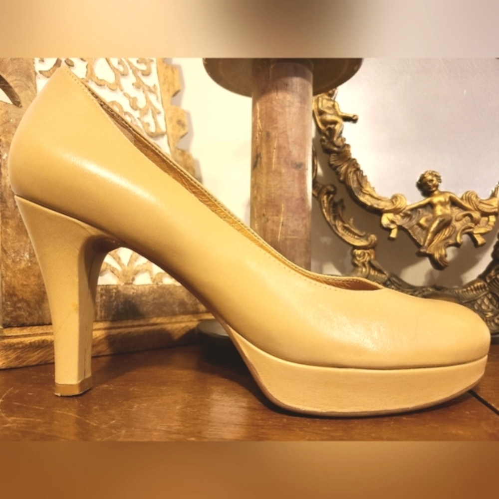 Nude Heels by Nurture